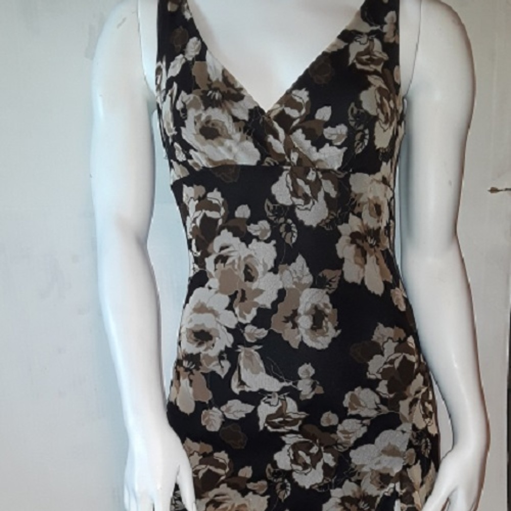 Forever 21 Womens Dress Size Small Below the Knee